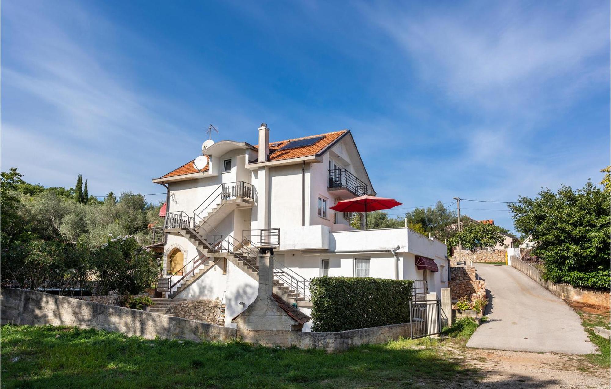 Nice Apartment In Krk With Wifi Рисика Екстериор снимка