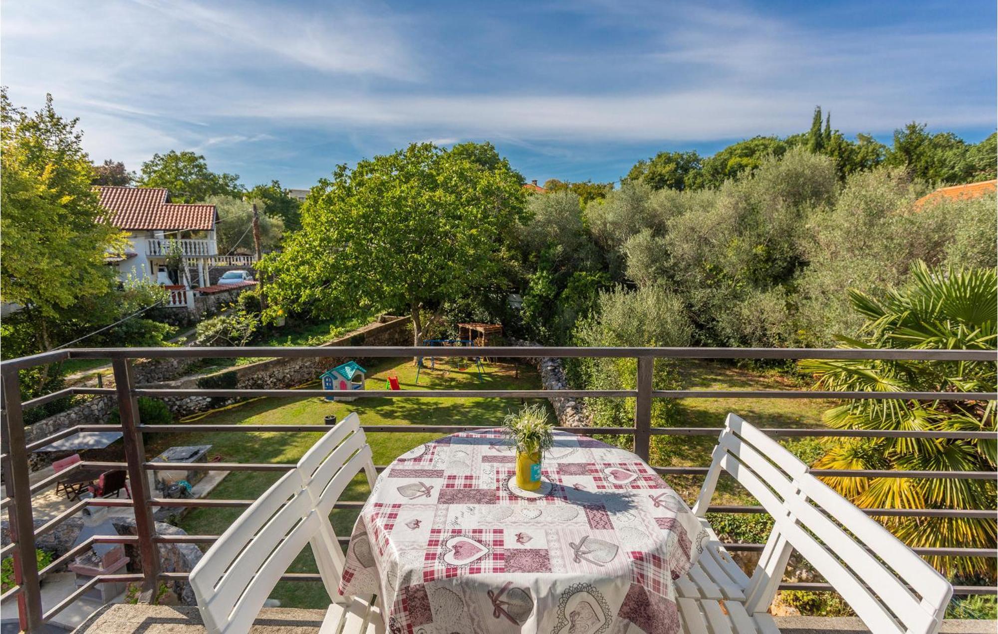 Nice Apartment In Krk With Wifi Рисика Екстериор снимка